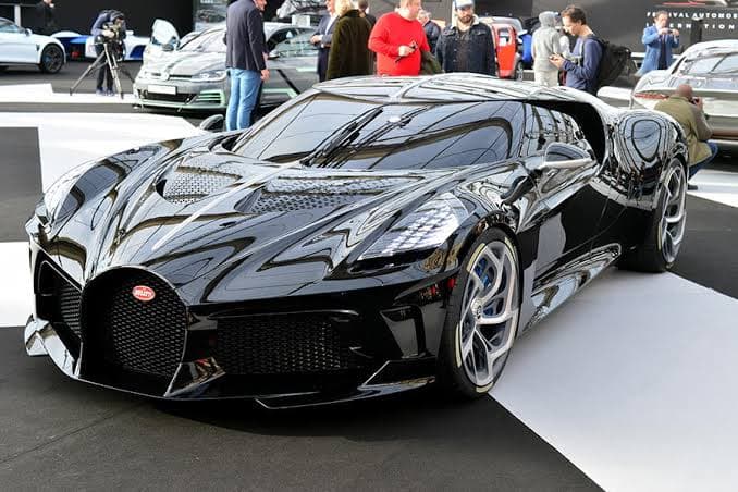 Luxury Car Rental